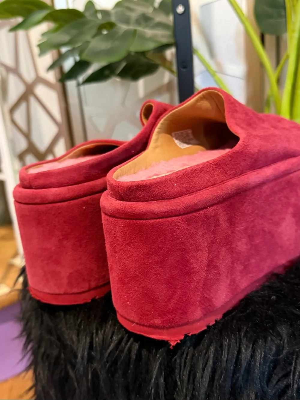 UGG x Molly Goddard Platform Clogs Red Suede Shearling Slides Women’s 8